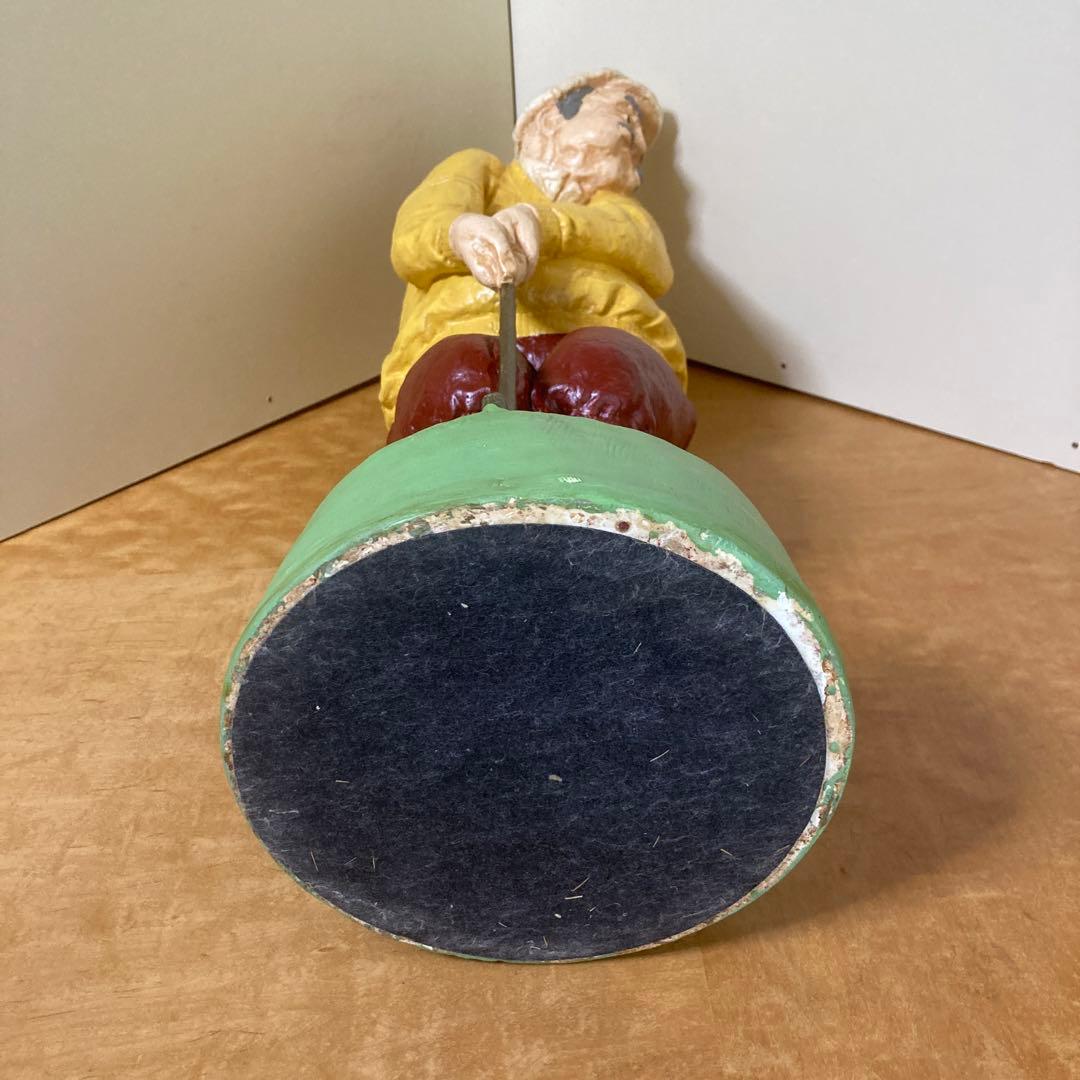 ヴィンテージ人形　ゴルフを楽しむおじさん