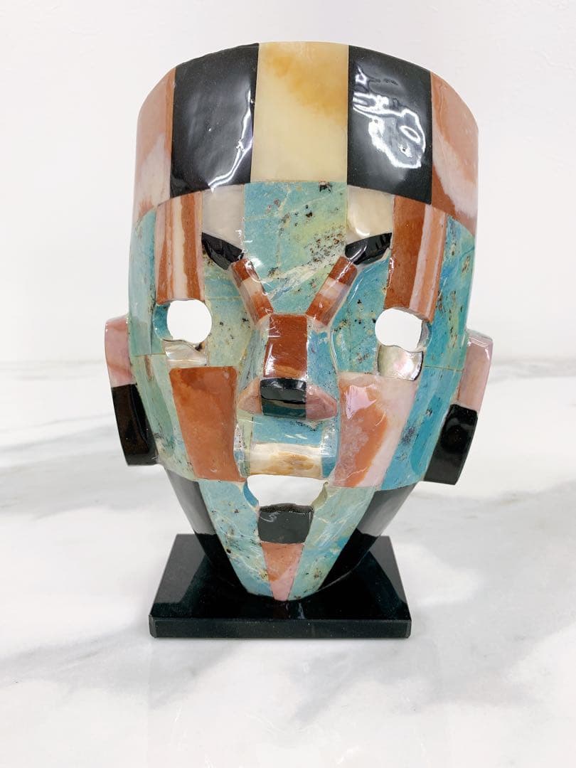 ＊メキシコ雑貨　仮面の置物　陶器　石仮面