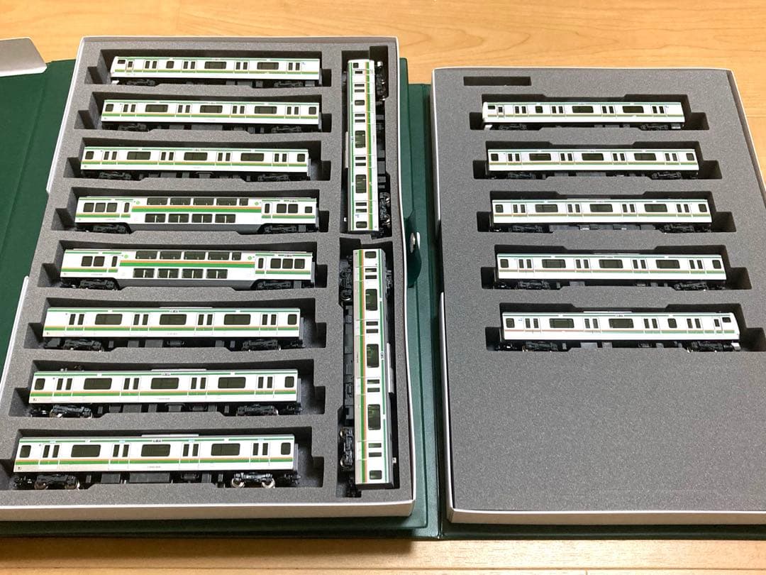 【15両フル編成】KATO E233系上野東京ライン・東海道線