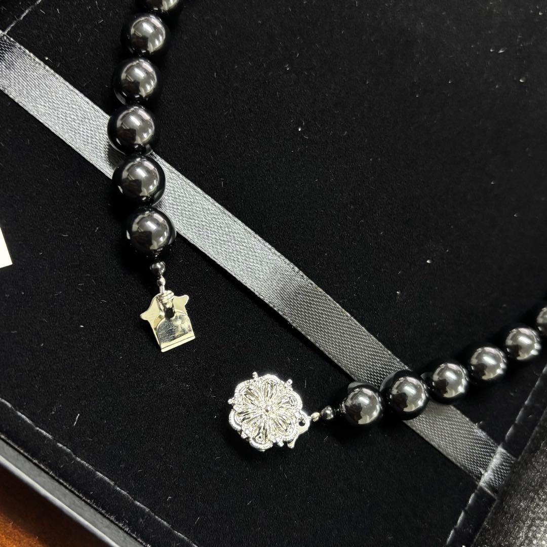 天然 黒珊瑚ネックレス（大玉１０mm珠）鑑別書付き①