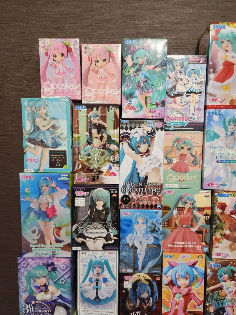 初音ミクコレクション『47個』美少女系フィギュア未開封品　色々シリーズかぶりなし