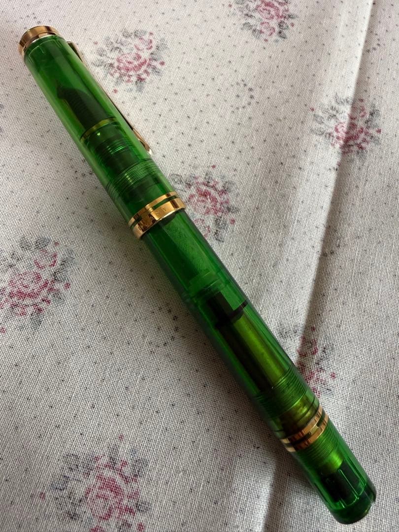 ペリカン万年筆M800、初期型グリーン透明、W-Germ any製
