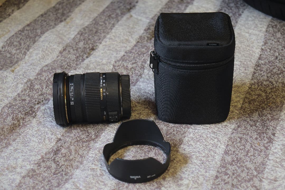 SIGMA ZOOM 17-50mm F2.8 EX DC OS HSM麦