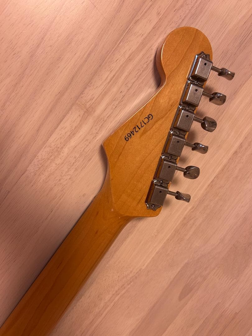 グラスルーツGrassRootsストラトタイプ（+SQUIER アッセンブリ）