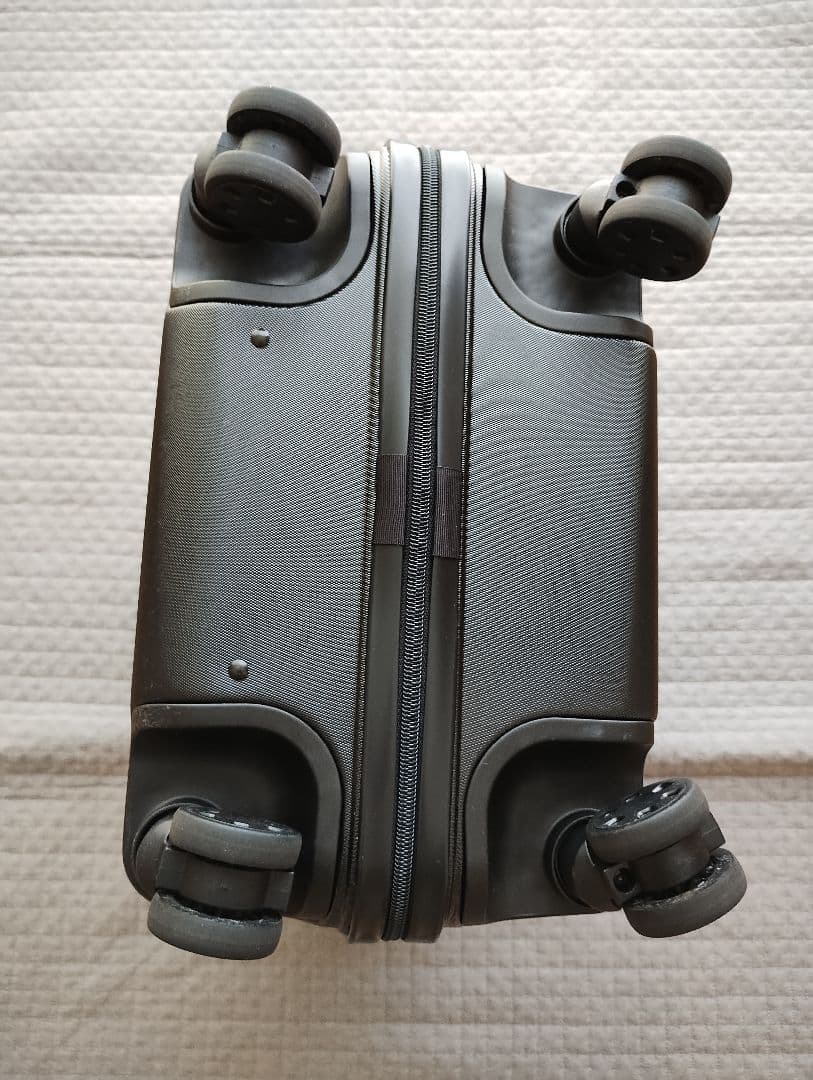 ■美品　無印 キャリーケース 36L 　機内持ち込み可能　タイヤロック機能付