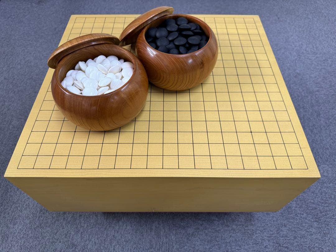 木製囲碁セット 白黒碁石付き