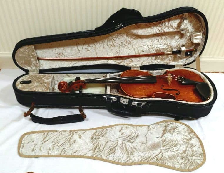 バイオリン　セット一式　ハーマンテラー　ドイツ製　　ハードケース付き　中古品