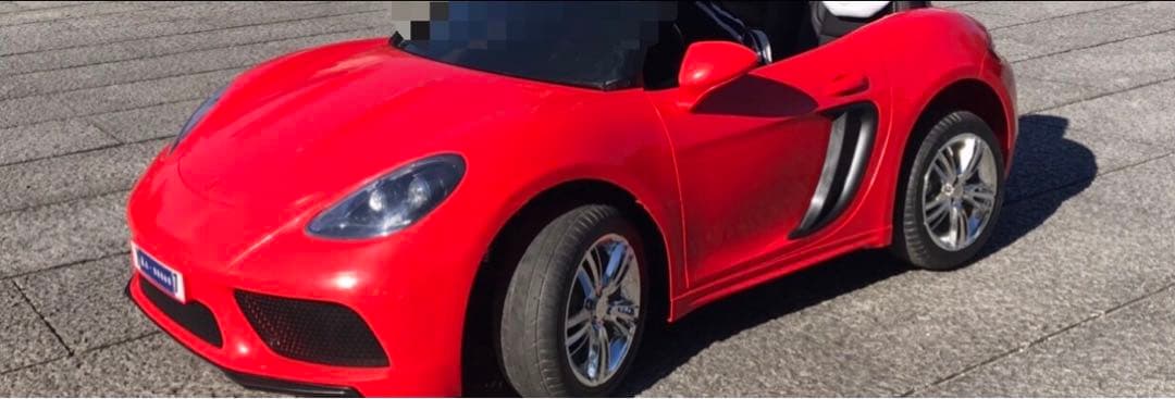 レッド スポーツカー風ミニカー 2人乗り　子供用電動ミニカー