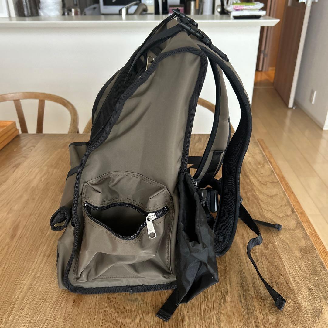 【ほぼ未使用】Mr. Backman グレー キャリーバッグ　小