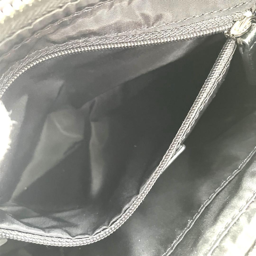 【未使用級✨】agnes b. ショルダーバッグ ターンロック レザー ロゴ金具