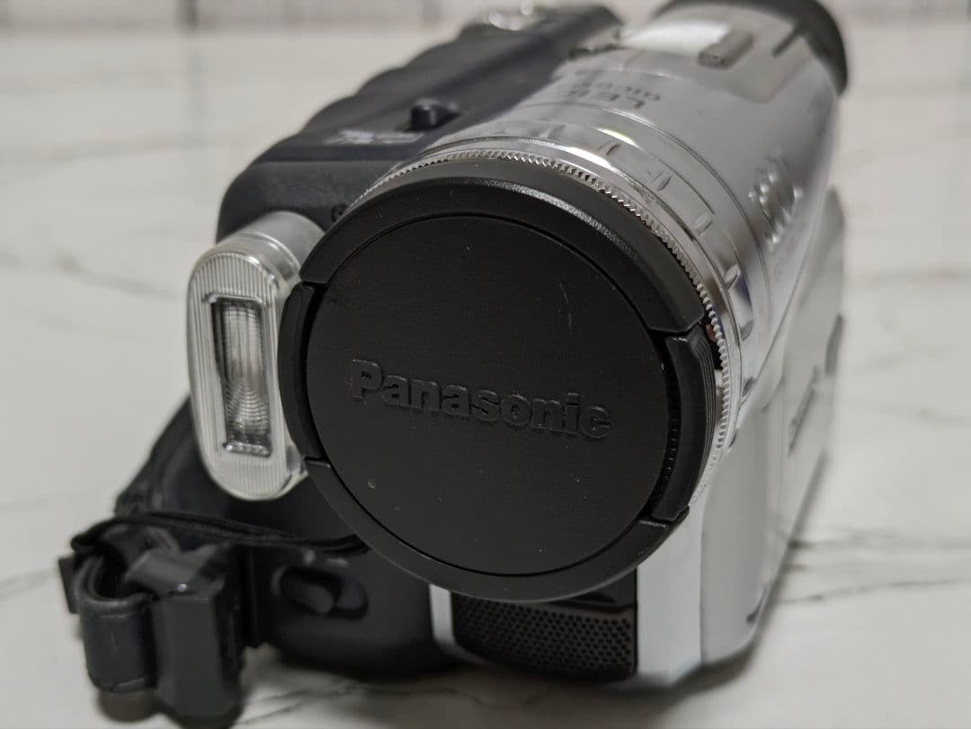 ② Panasonic　NV-GS200　MiniDV対応　豪華セット