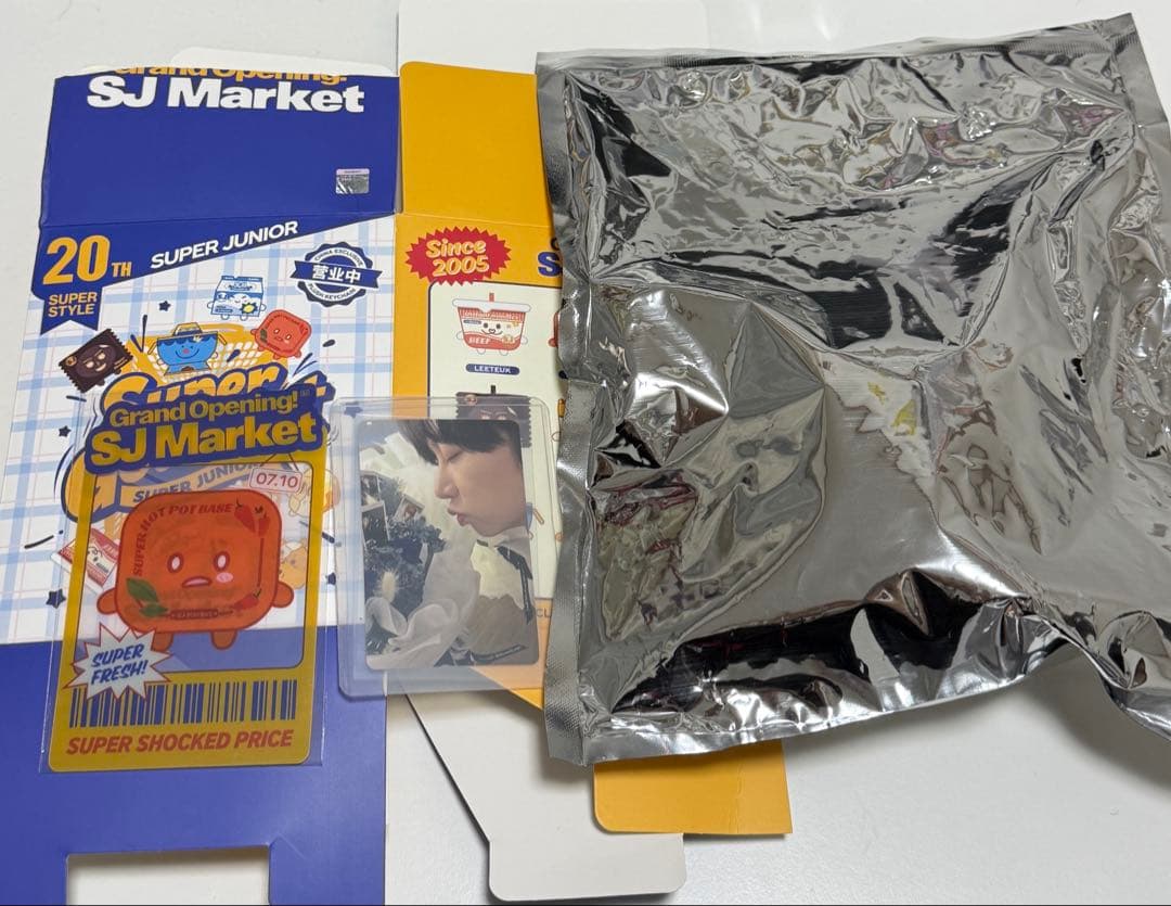 SUPERJUNIOR SJMarket 中華　ヒチョル ランダム キーホルダー