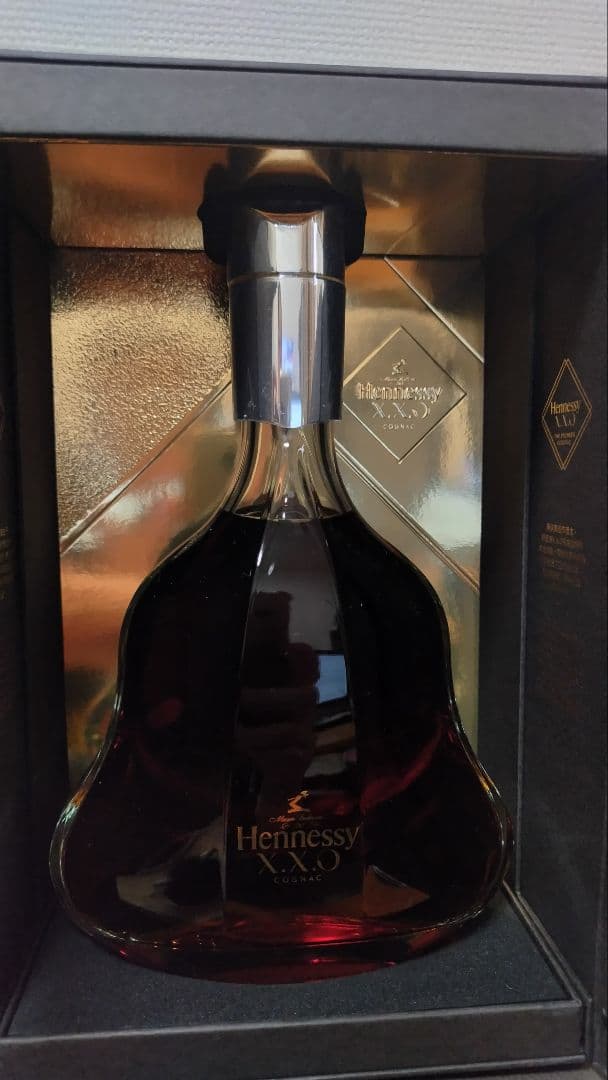 Hennessy XXO コニャック ボックス入り1000ml　ヘネシー