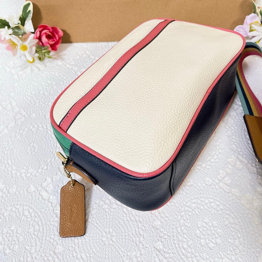 【美品】COACH コーチ ショルダーバッグ カメラバッグ 斜め掛け チャーム付