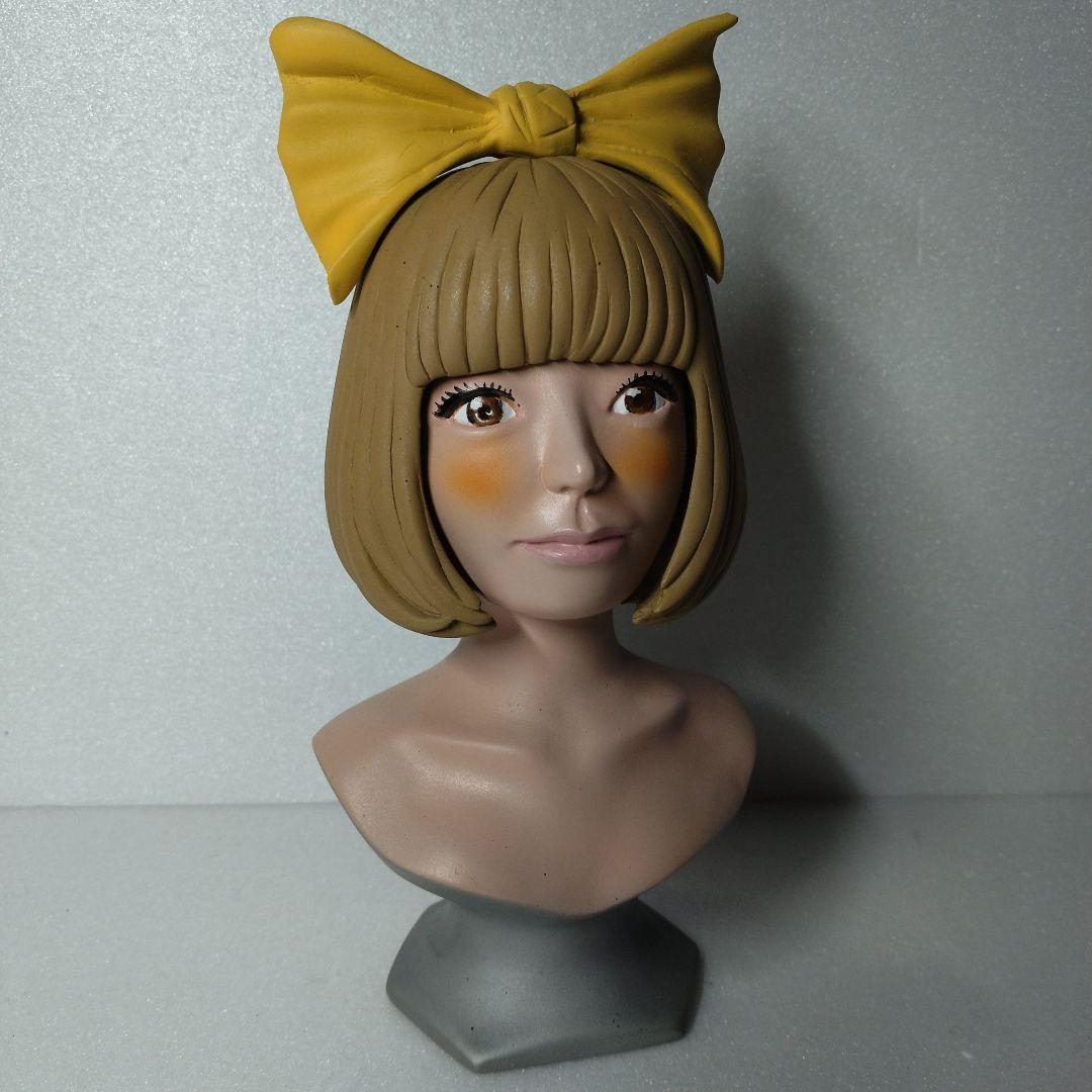 リボンを付けた女の子の胸像　ガレージキット？