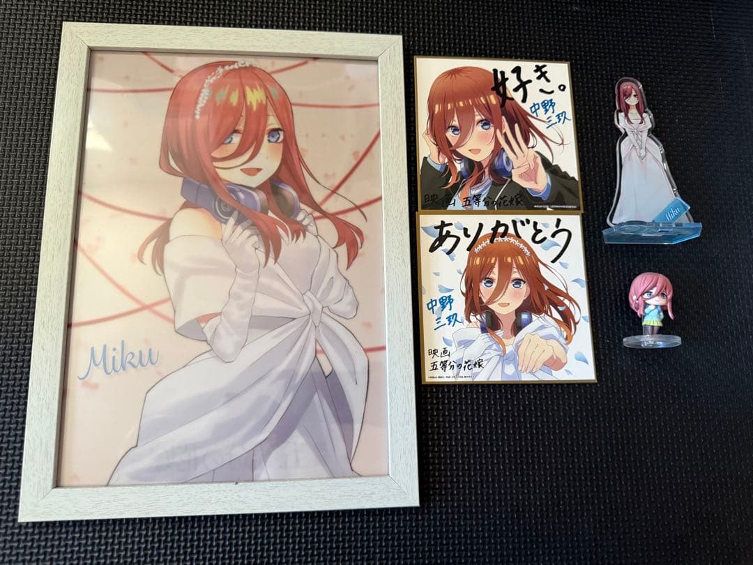 五等分の花嫁　中野一花　二乃　三久　四葉　五月　キャラクターグッズ セット