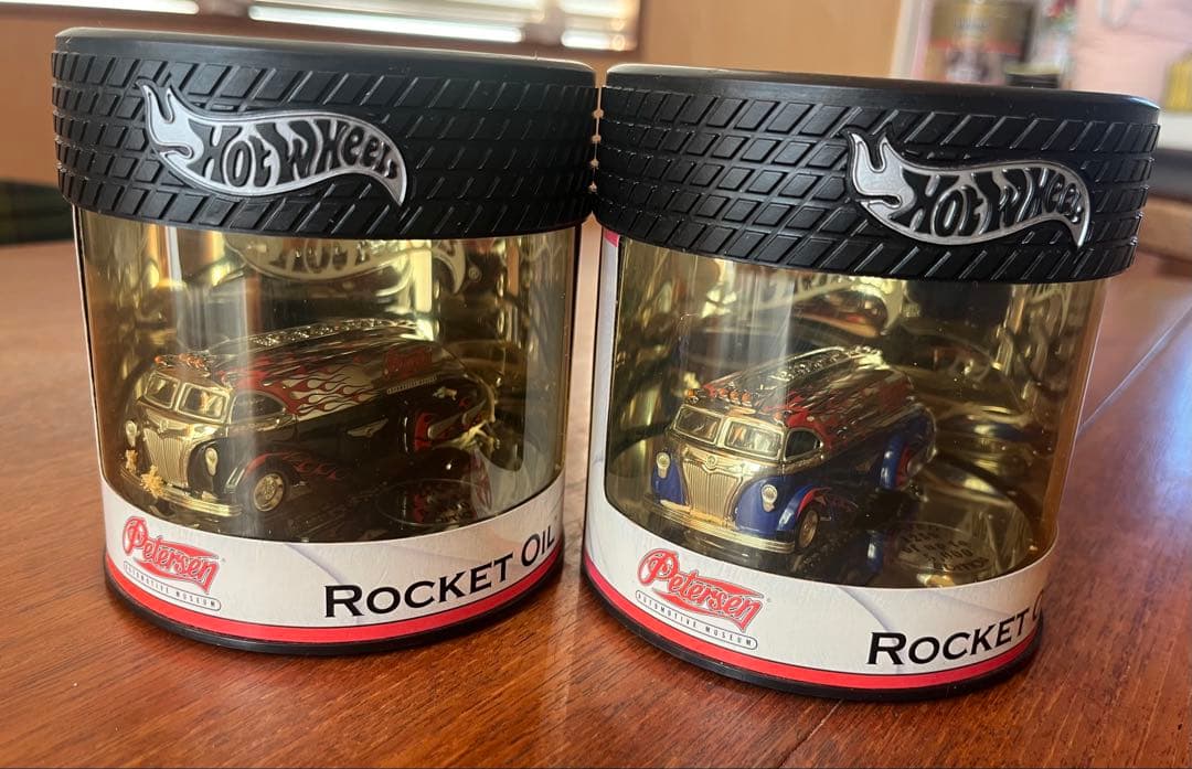 ミニカー Hot Wheels AUTOMOTIVE MUSEUM ROCKET OIL