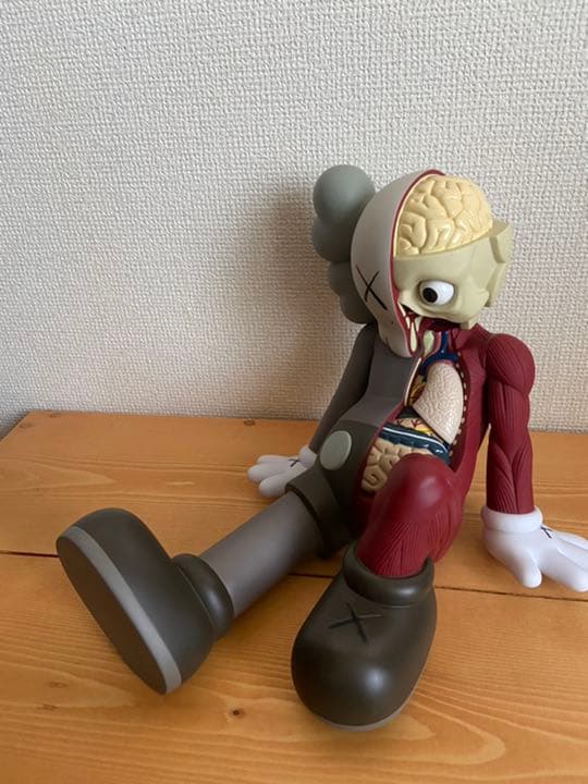 正規品　カウズ OriginalFake フィギュア 人体模型 ブラウンKAWS