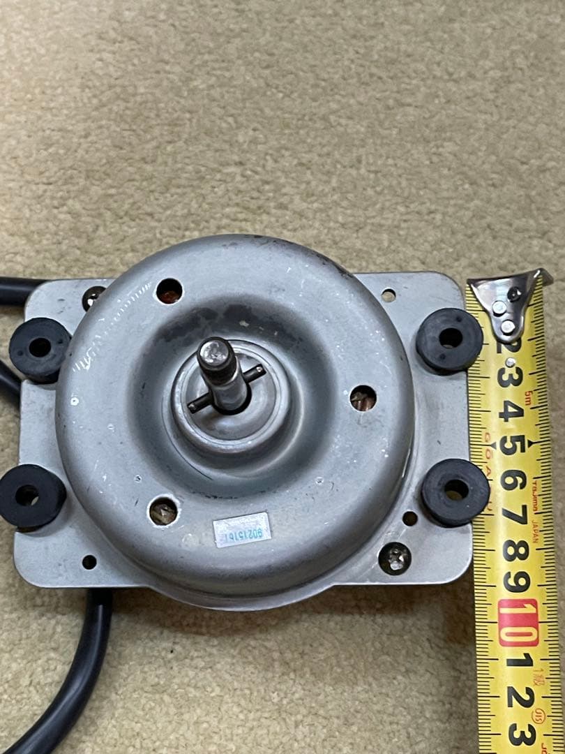 富士工業レンジフードゴムブッシュ付3速モーター中古再生品品番90215161