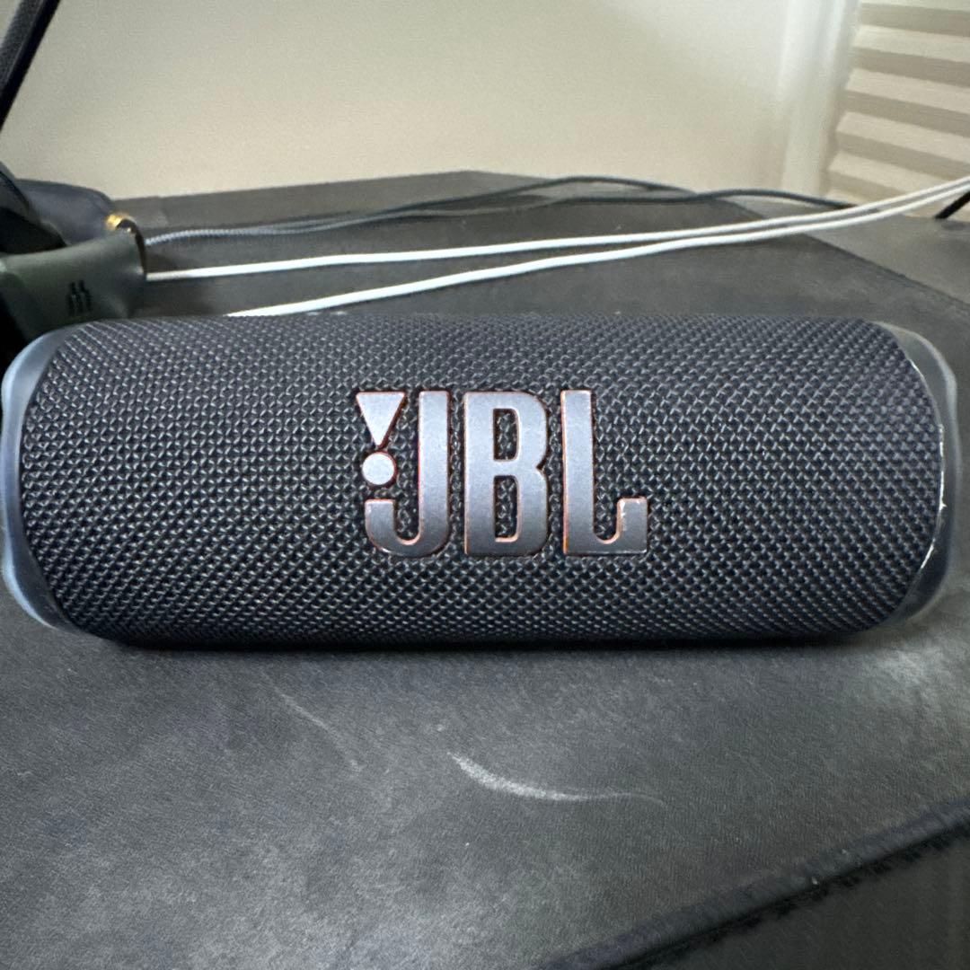 【美品】JBL FLIP6
