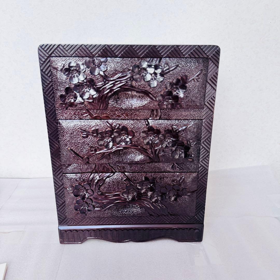 【極美品】日光彫 小箪笥 3段 卓上収納 花模様 内装赤 高級感 彫刻　伝統工芸