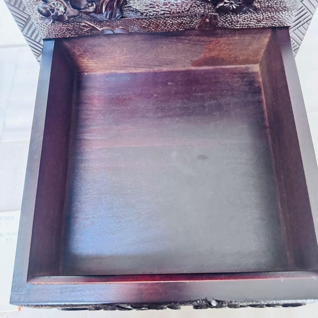 【極美品】日光彫 小箪笥 3段 卓上収納 花模様 内装赤 高級感 彫刻　伝統工芸