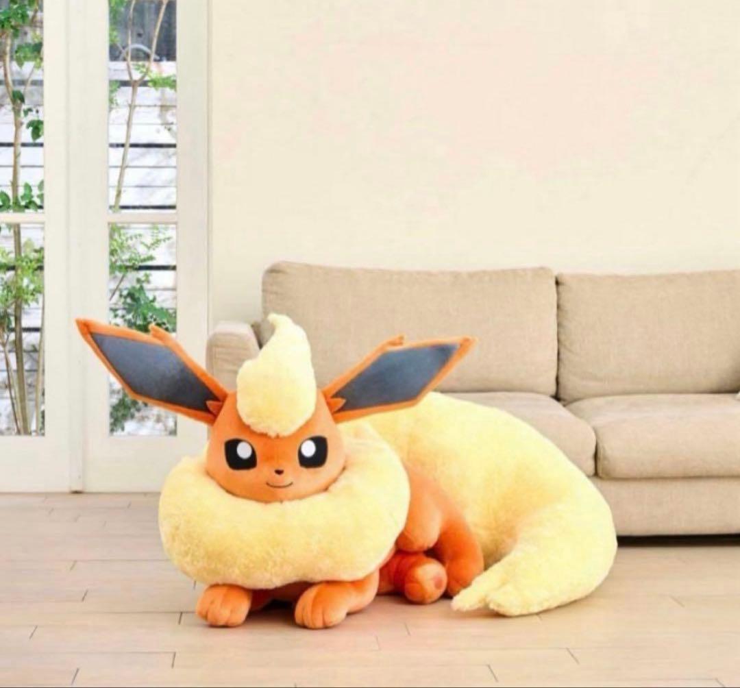 新品未開封 等身大 ブースター ぬいぐるみ 寝そべり