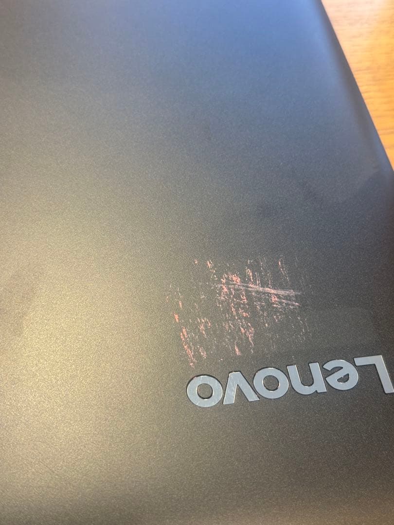 ideapad 330-15 i5 8GB 75GB HHD ￼第8世代