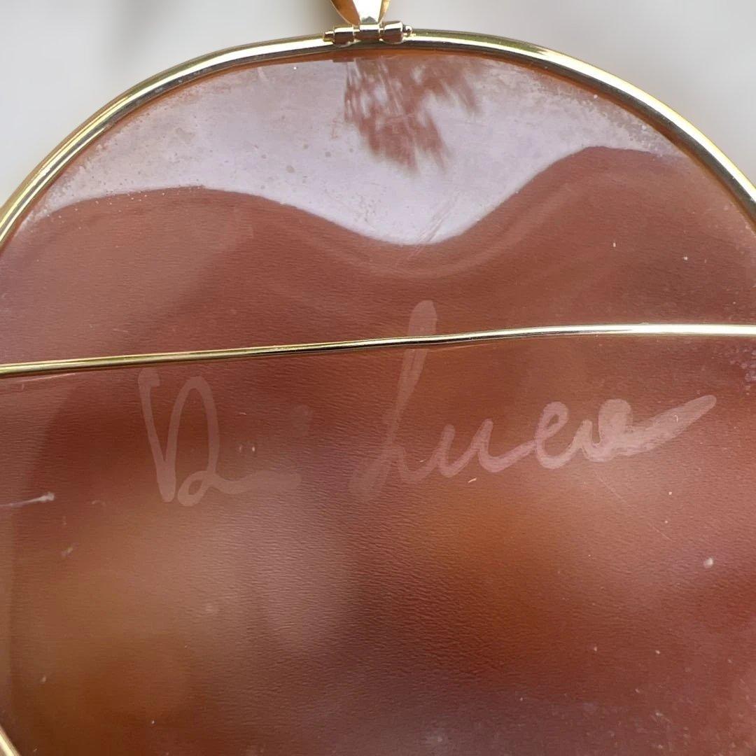 作家もの シェルカメオ　K18　ブローチ　ペンダントトップ　恋人たち