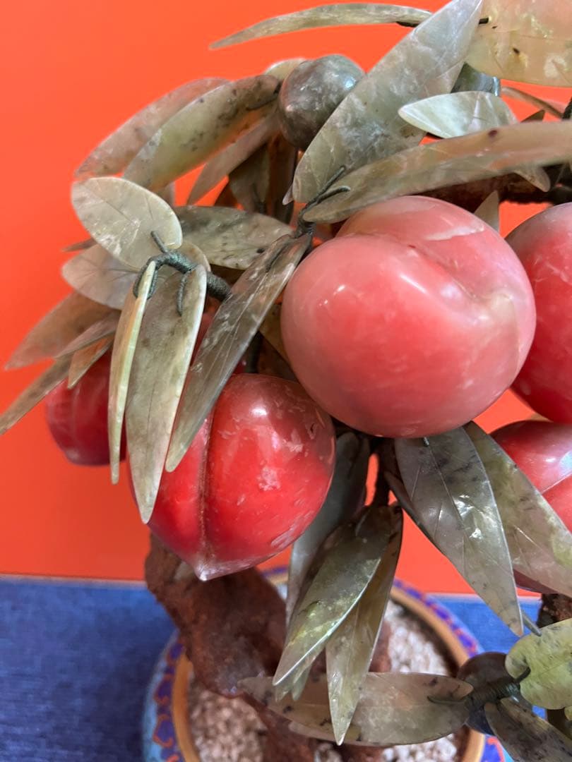 1184 中国美術　桃樹玉石　桃木玉石盆栽　景泰藍　石細工彫刻　置物