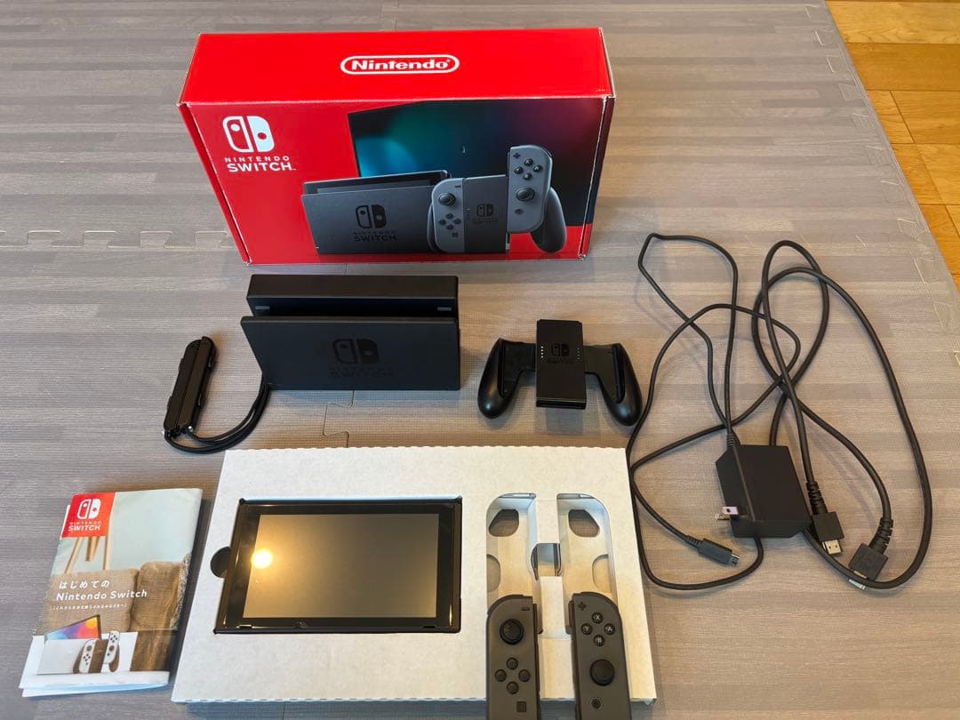 Nintendo Switch 本体 グレー Joy-Con付き