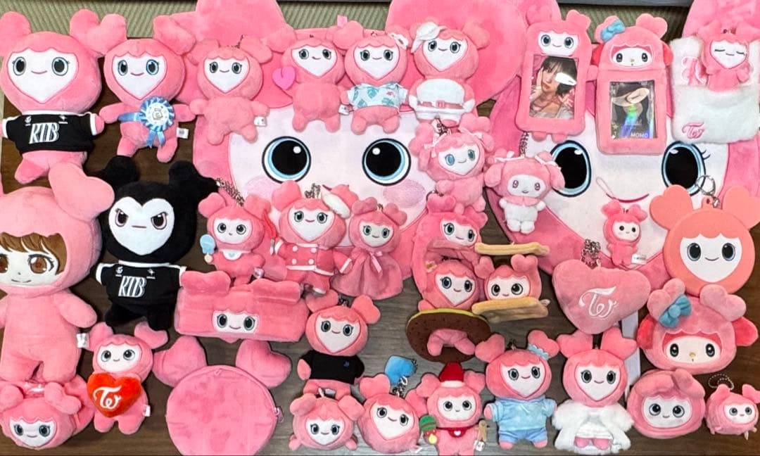 TWICE もも momo モブリー 痛バ