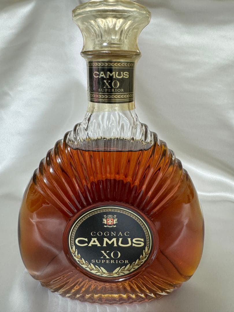 カミュ　XO 700ml 40度