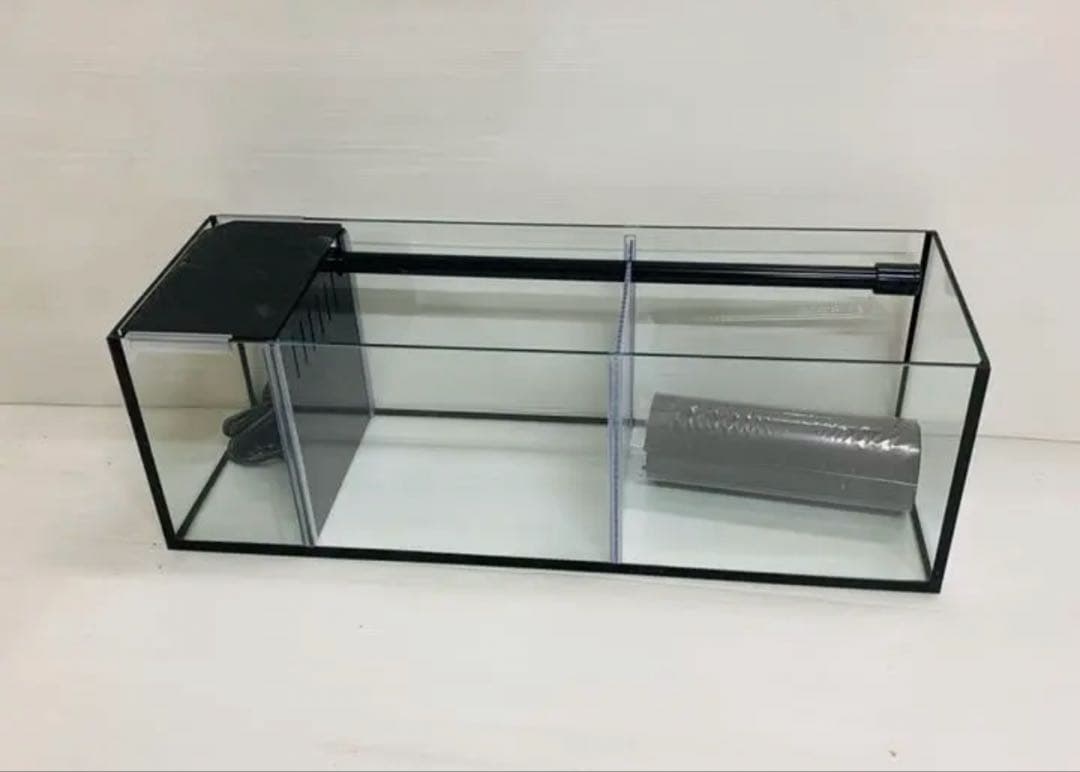 特注600×200×200　2室水槽　水中ポンプ付