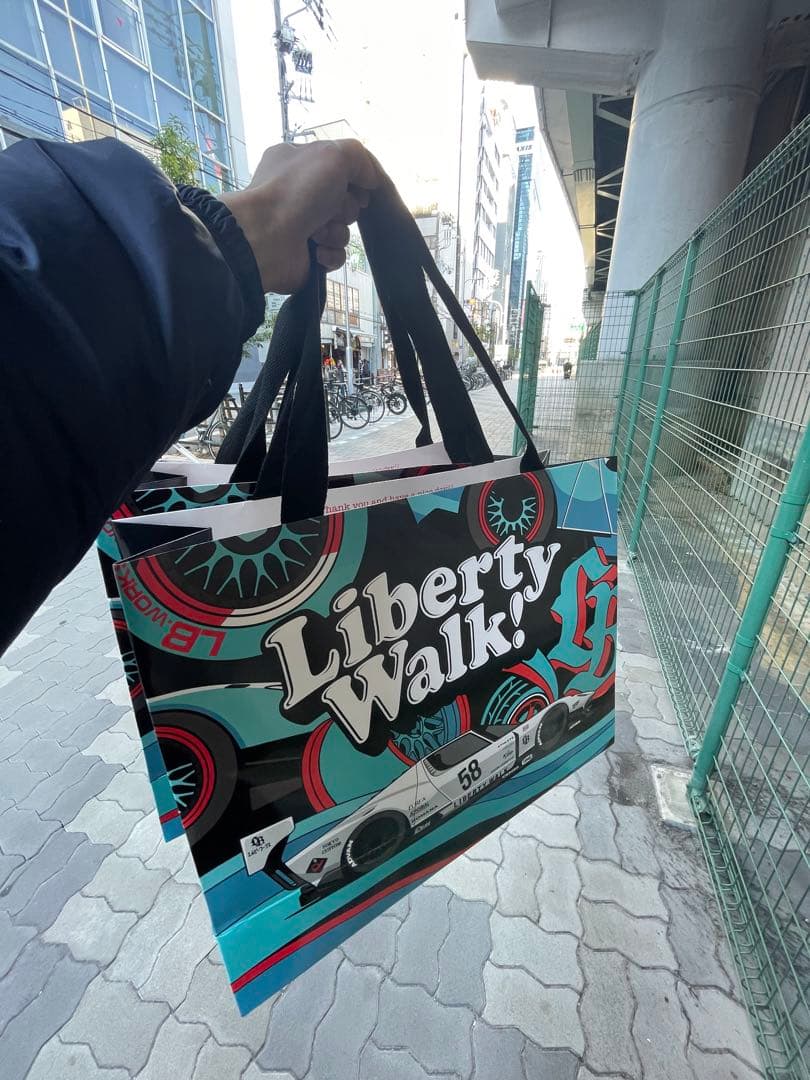 MINI GTのLB-Super Silhouette S15ミニカー