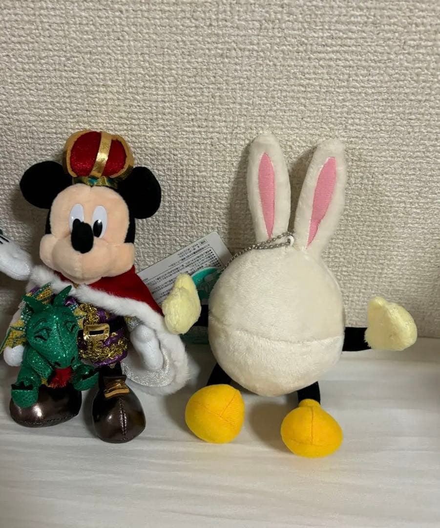 タグ付き新品　ミッキー　ナナ　ドナルド　クリスマス　ぬいば　ぬいぐるみバッジ