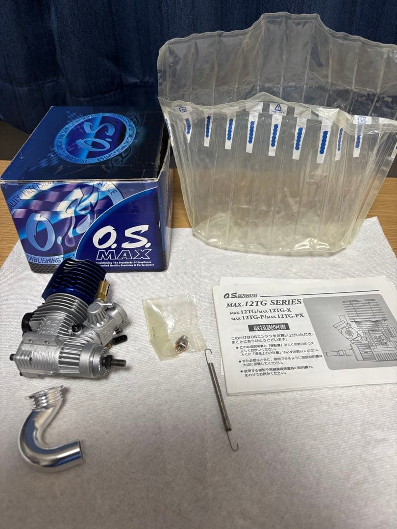 a*n様 O.S. 12TGエンジン 未使用品