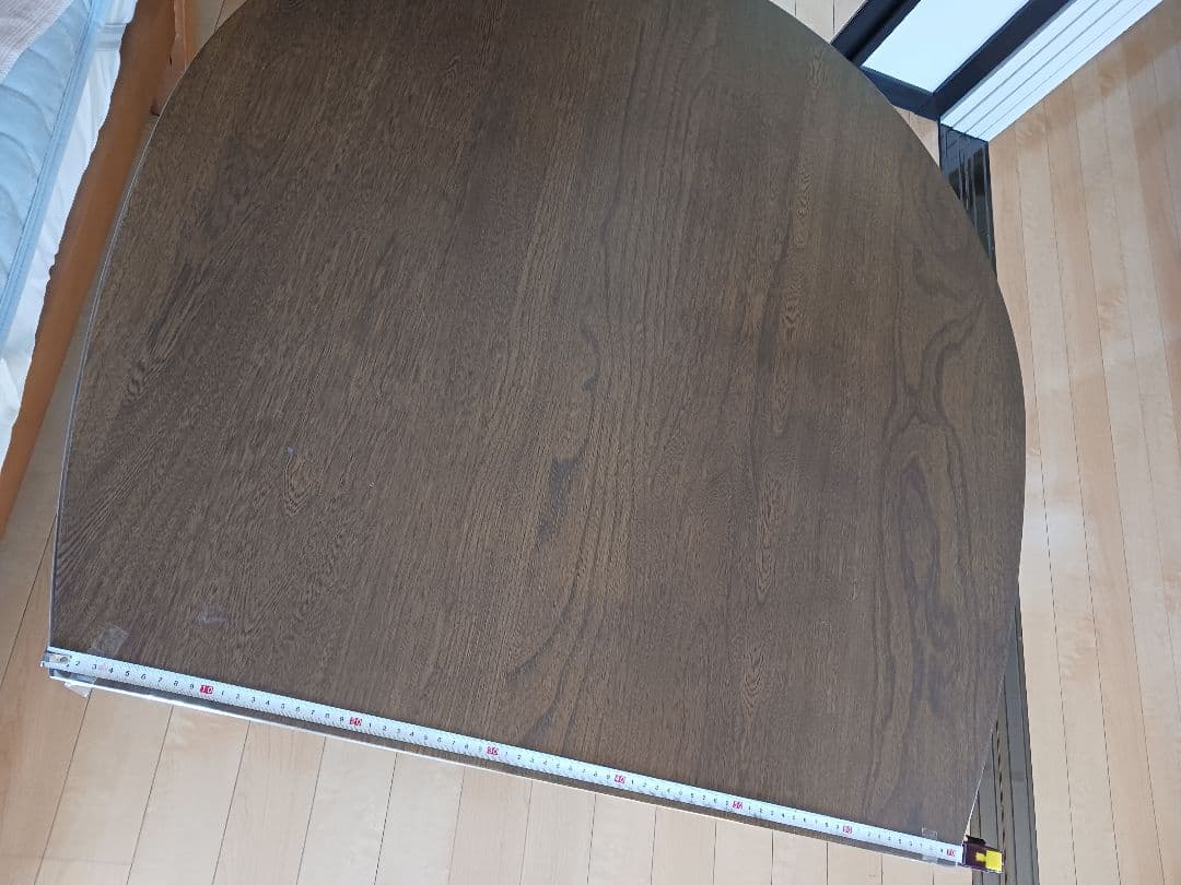 木製楕円形ダイニングテーブル