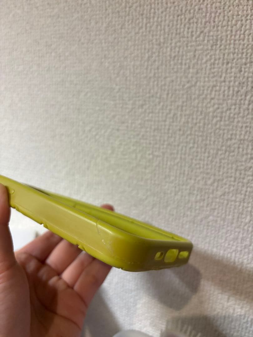 Bottega Veneta シリコンケース iPhone15Pro用