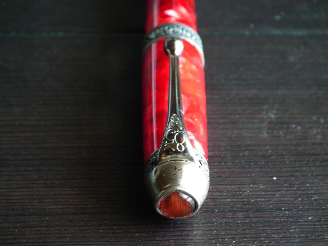 AURORAアウロラ　85周年記念万年筆レッド