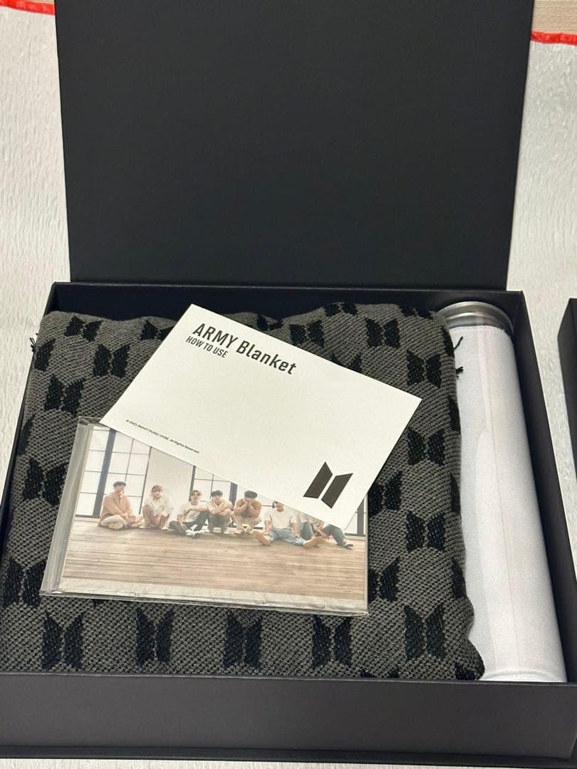 BTS MERCH BOX #1ブランケット
