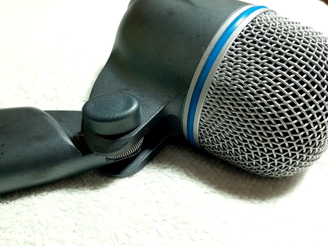 配信機器・PA機器・レコーディング機器 SHURE BETA52A