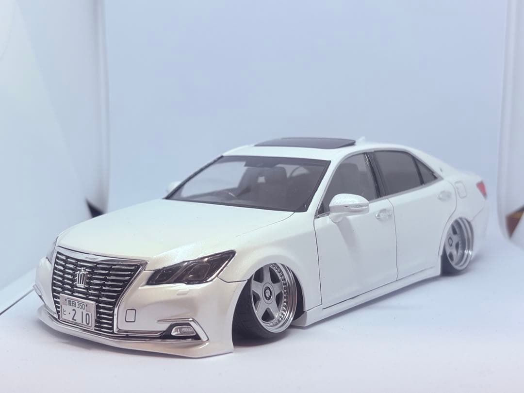 カーズ 21クラウン ロイヤルサルーン後期