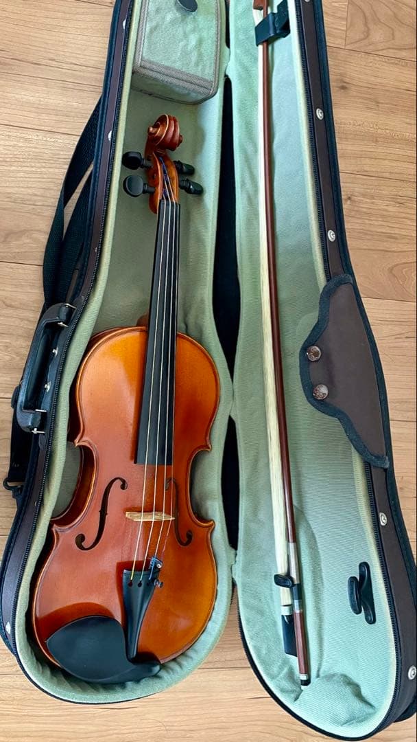 Franz Kirschnek NO.11オーケストラシリーズ4/4 弓ケース付