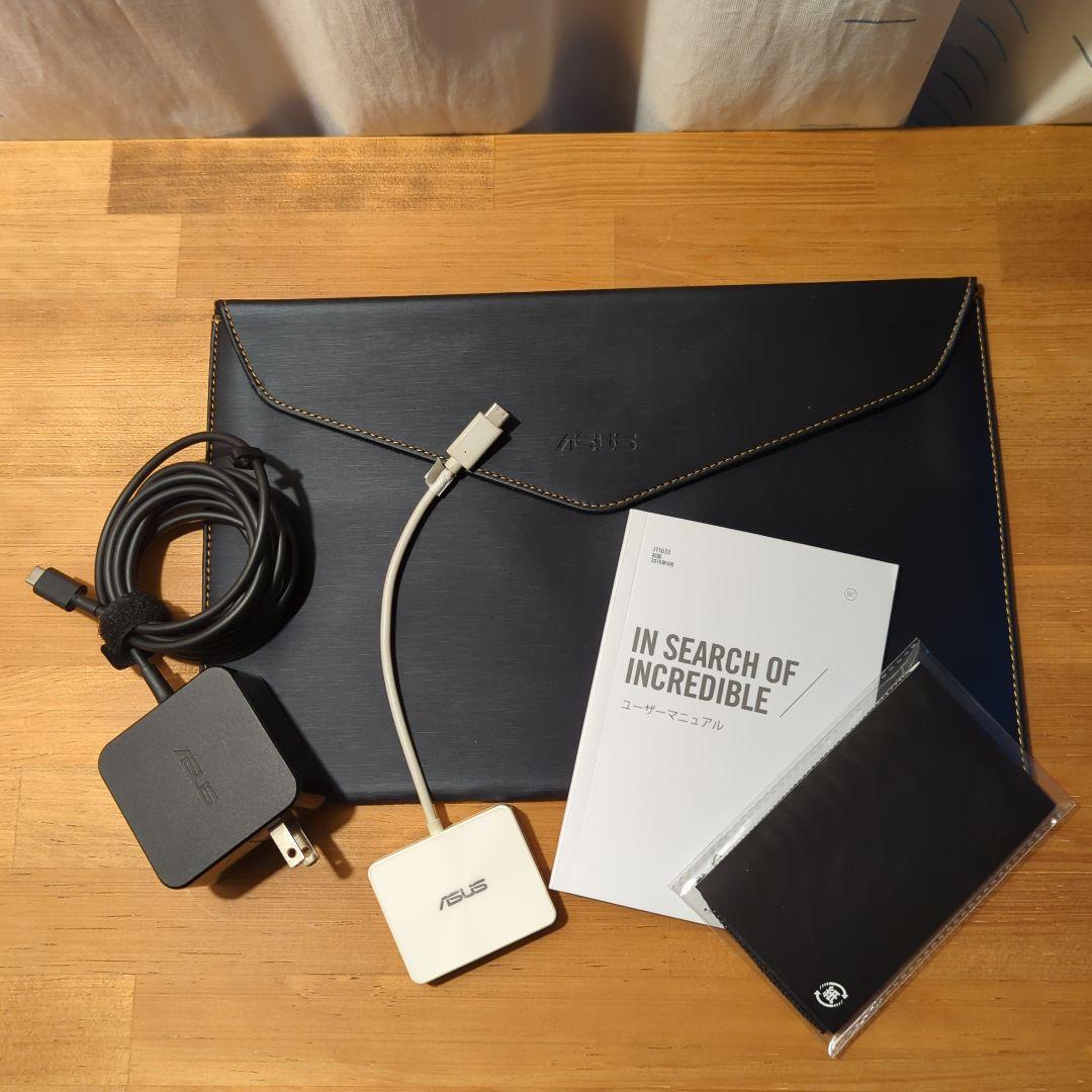 ASUS Zenbook 3 UX390　初期化済み