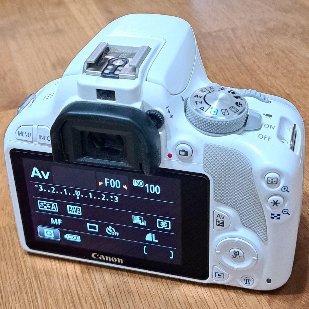 デジタルカメラ Canon EOS Kiss X7