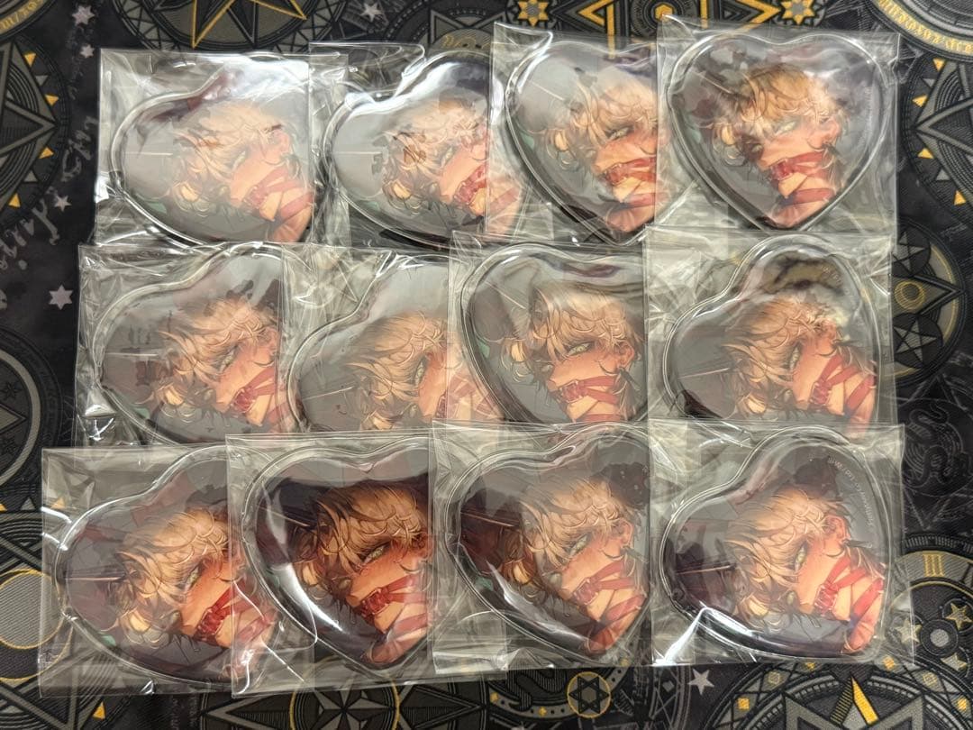 d*9様 WHB 地獄のどこが悪い　オンライン くじ　ハート缶バッジ ベルゼブブ