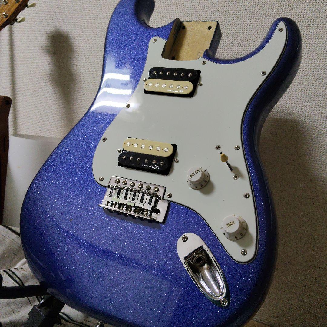 ストラトキャスター　タイプ　ボディ　メイビス　Mavis