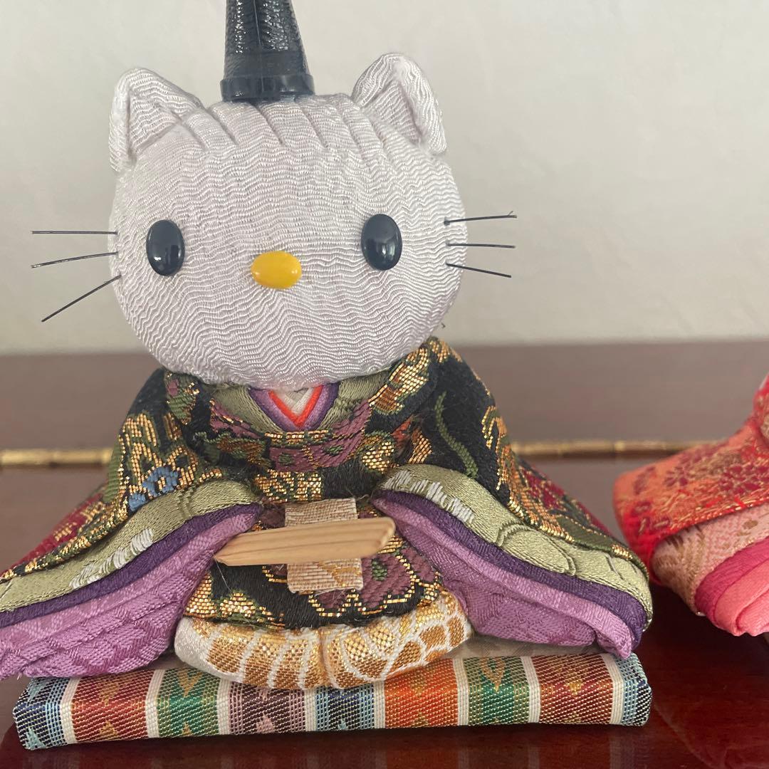 ハローキティ 和風飾り　木目込み雛人形