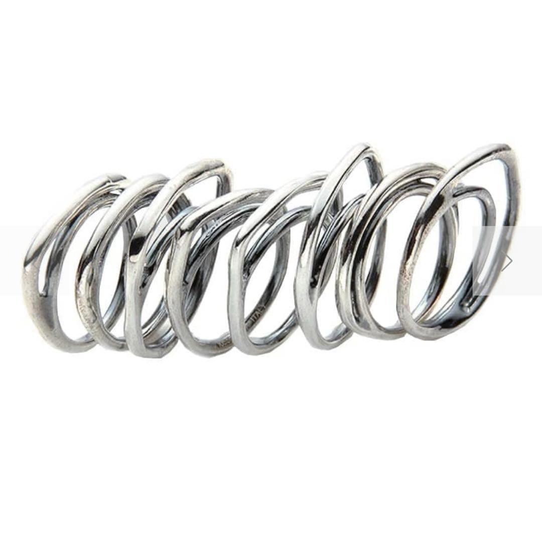 Ruka IOSSELLIANI イオッセリアーニ 8連リング